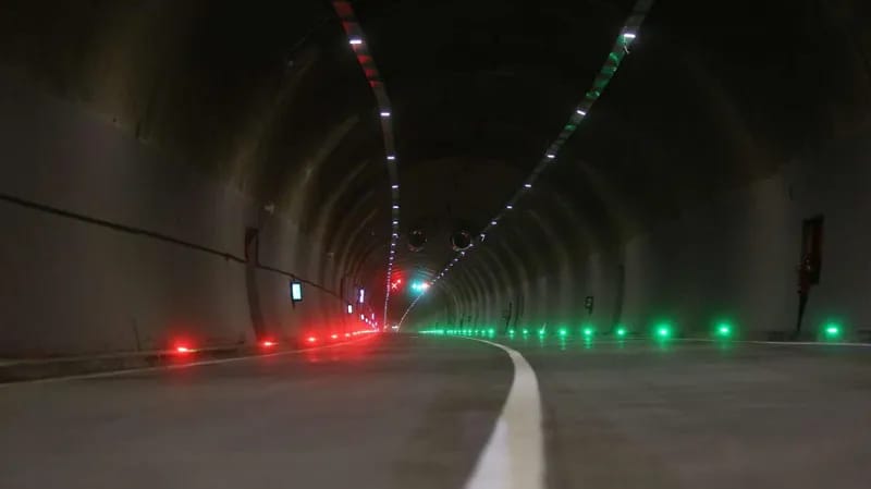 Tunnel Rikoti 1